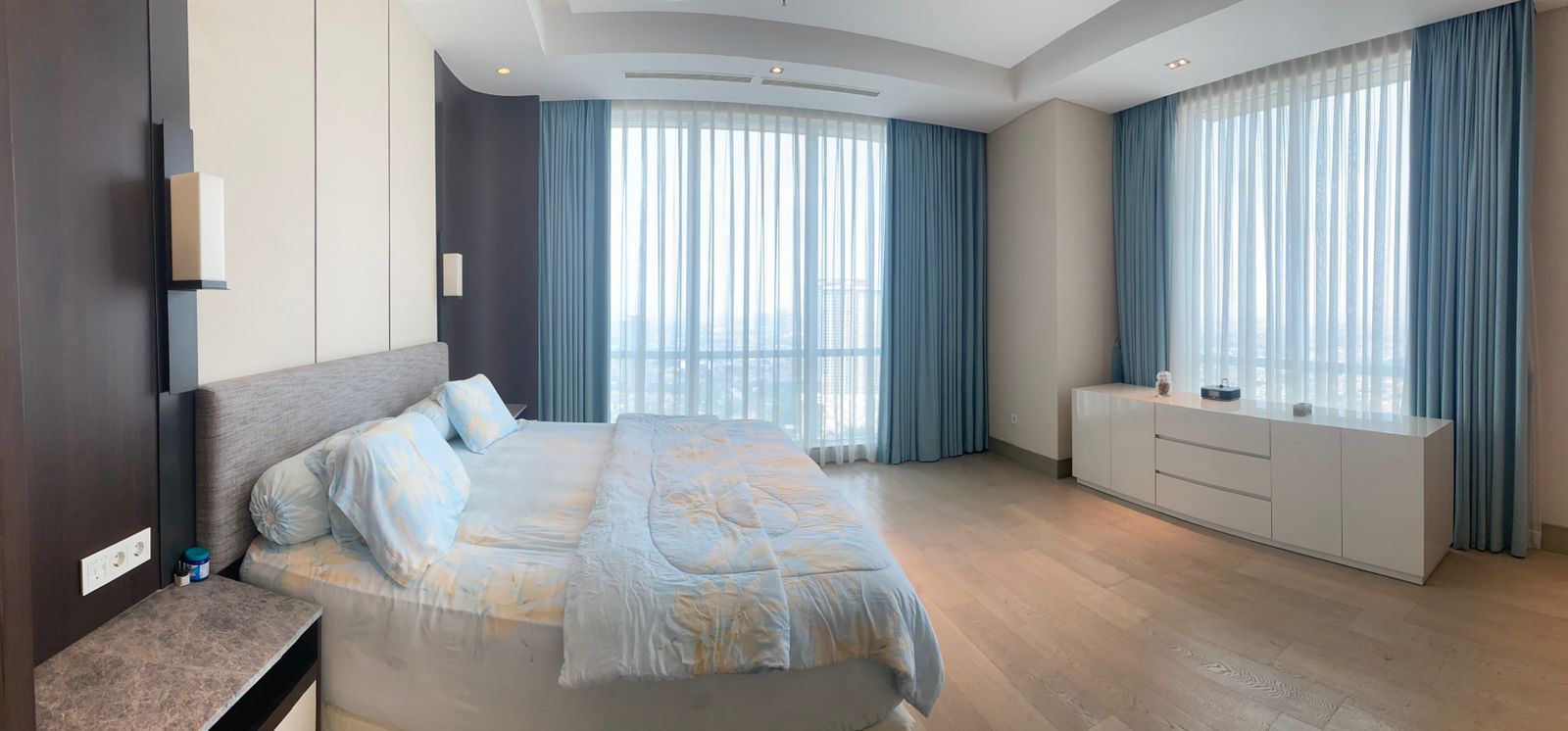 Luxury and Comfy Unit Rent Apartment Pakubuwono Signature - 4BR Fully Furnished